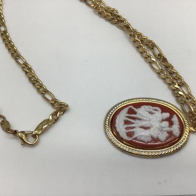 18KT GF Chain with Cameo Pendant