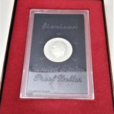 Lot #176  US Mint Eisenhower Proof Dollar in original packaging - 1971
