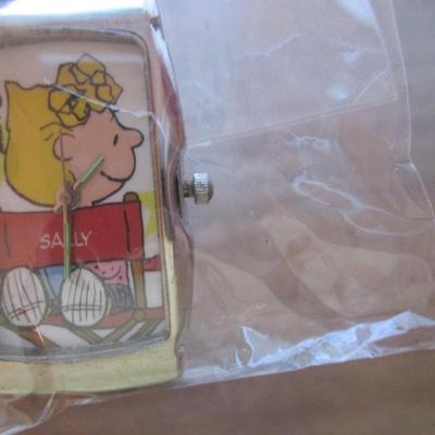 Peanuts Character Sally Brown Watch