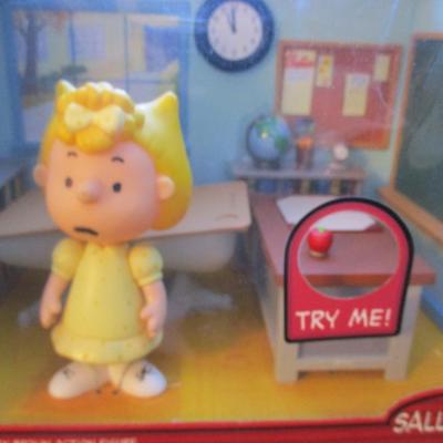 Peanuts Sally Brown In Her Elementary School Classroom Deluxe Playset