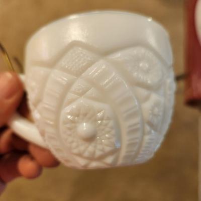 Milk Glass Punch bowl w 13 Cups & hooks