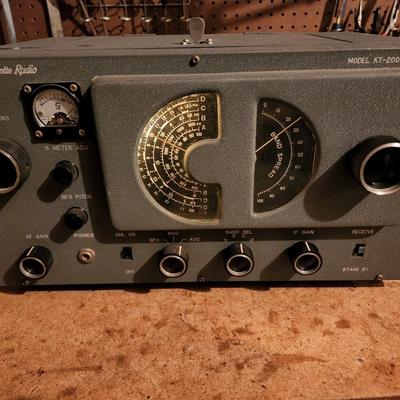 Lafayette KT-200 Communications Receiver Short Wave Radio