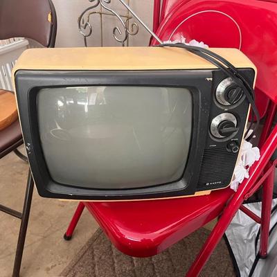 vintage tv