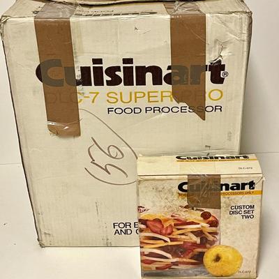 LOT 237  CUISINART FOOD PROCESSER & BOX OF CUSTOM DISCS
