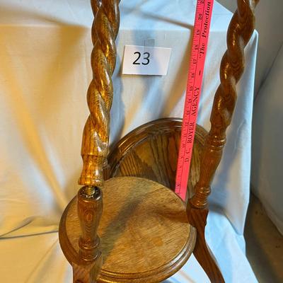 Oak Fern Stand AS IS