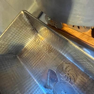 Lot of Vintage Cooking Ware