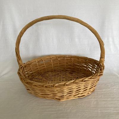 Wicker Baskets and Wooden Fruit Bowl  (LR-JM)