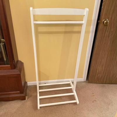 Quilt Racks & Quilts (LR-MG)