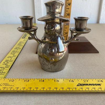 Silver plated snowman candleholder