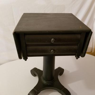 Pedestal Drop Leaf Side Table  (LR-JS)