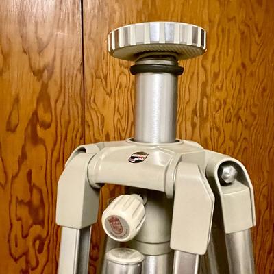 LOT 247   VINTAGE LINHOF TRIPODS WEST GERMANY