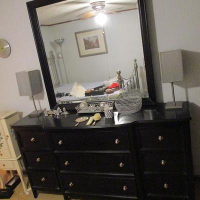 9 Drawer Black Dresser With Mirror