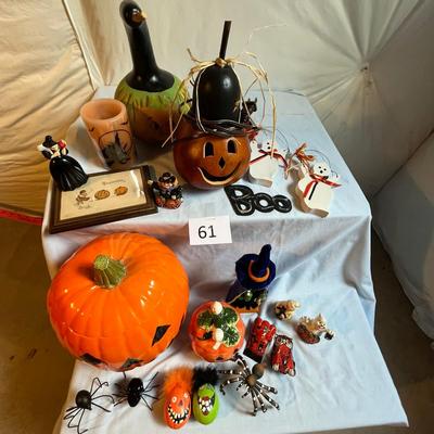 Lot of Halloween Decor w/ Vintage items