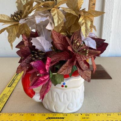 Christmas floral arrangement
