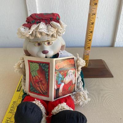 Christmas grandma rabbit decoration