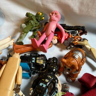 Flat of Action Figures STAR WARS GI JOE & other