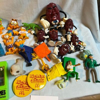 California Raisins M-M's & other toys