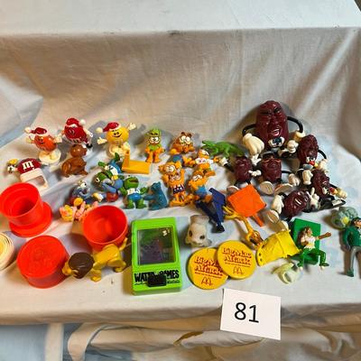 California Raisins M-M's & other toys