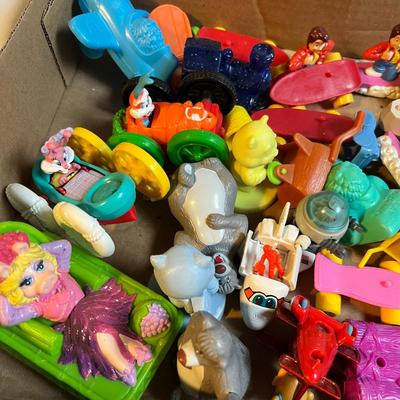 Large flat of Fast Food Toys