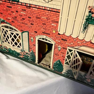 Marx Large sized Doll House w/ Dolls & Furniture