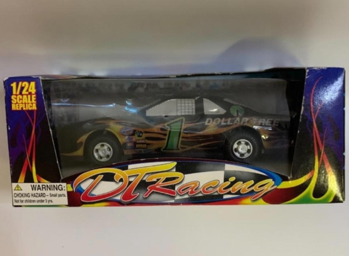 DT Racing 1/24 scale free wheeling action car 7” approx | EstateSales.org