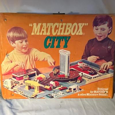 Matchbox City Fold Up playland