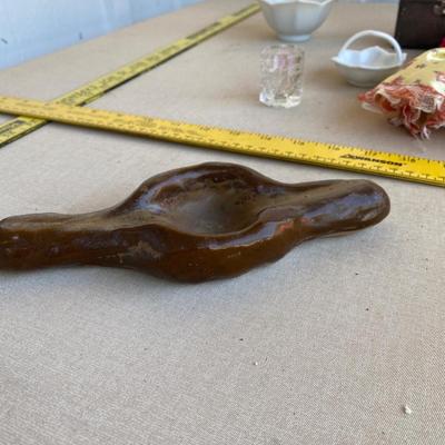 Assorted decorative items