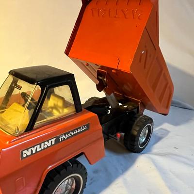 Nylint Hydrolic Dump Truck 1960s
