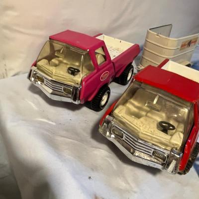 Flat of Vintage TONKA small toys