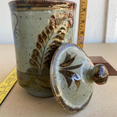 Stoneware jar with lid