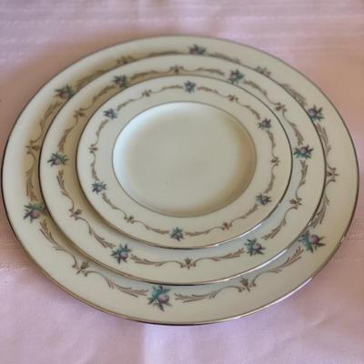Lenox Capri Pattern - 6 Place Settings