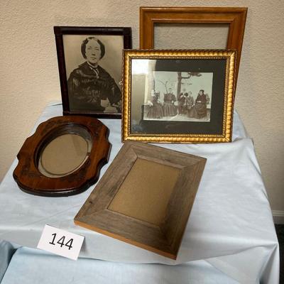 Picture frame lot w/ Pictures