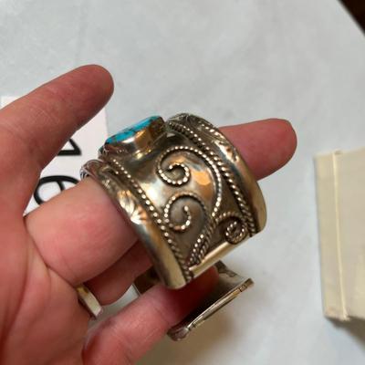 AWESOME Men's sized Native American Bracelet Sterling Silver & Turquoise