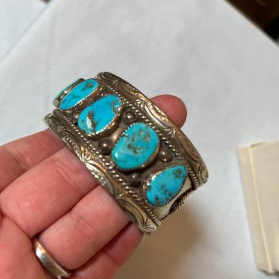 AWESOME Men's sized Native American Bracelet Sterling Silver & Turquoise