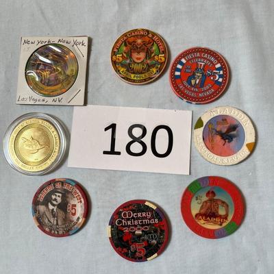 Lot of 8 LAS VEGAS Casino Poker Chips.