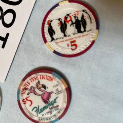 Lot of 8 LAS VEGAS Casino Poker Chips.