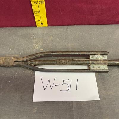 Safety wire pliers