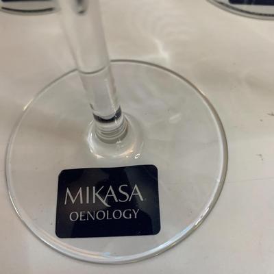 Mikasa Oenology Open Up Set of 4 - 6.5 oz each approx 9â€ tall