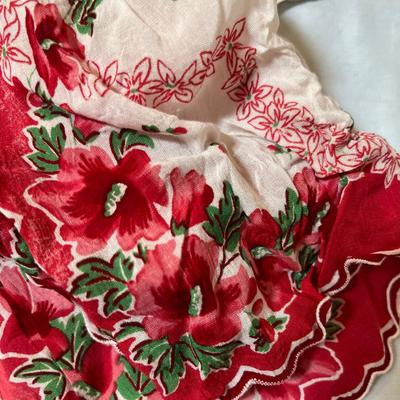 Vintage Ladies Hankies!  Fancies
