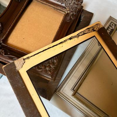 Lot of 5 Vintage Frames