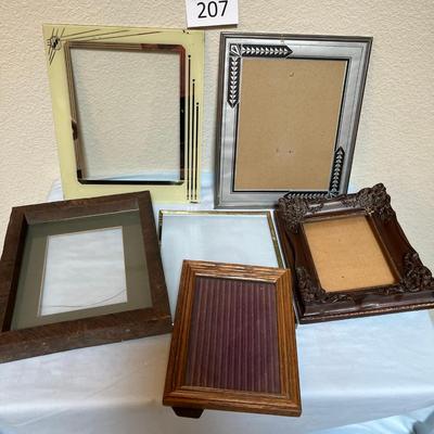Lot of 5 Vintage Frames