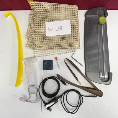 Paper cutter assortment