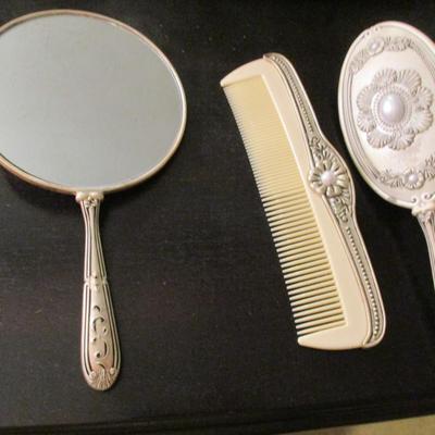 Vanity Set & Accessories