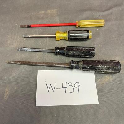 Straight screwdriver