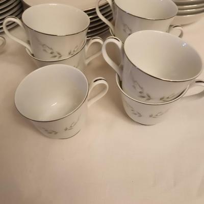 Four Crown China Aromore  Service for 8 missing 1 Coffee Cup