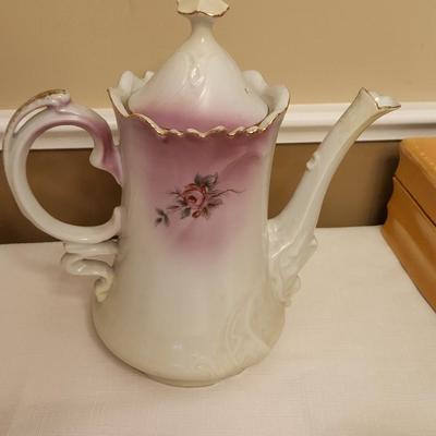 Vintage L'amour China Teapot Cream & Sugar bowl