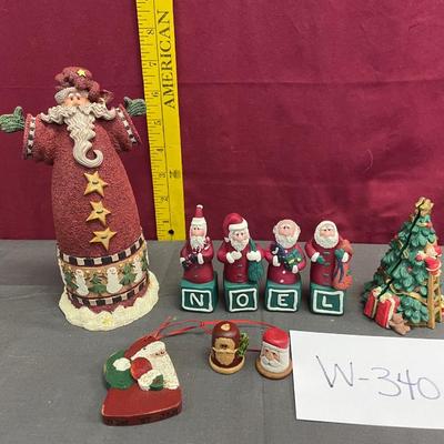 Santas