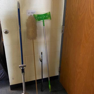 Cleaning Lot