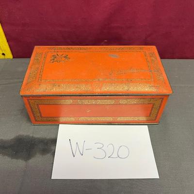 Johnstonâ€™s tin with crayons