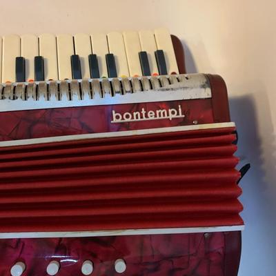 VINTAGE ACCORDION 1970s Italian WORKING-ORIGINAL BOX - 10â€ x 10â€ x 4â€ approx